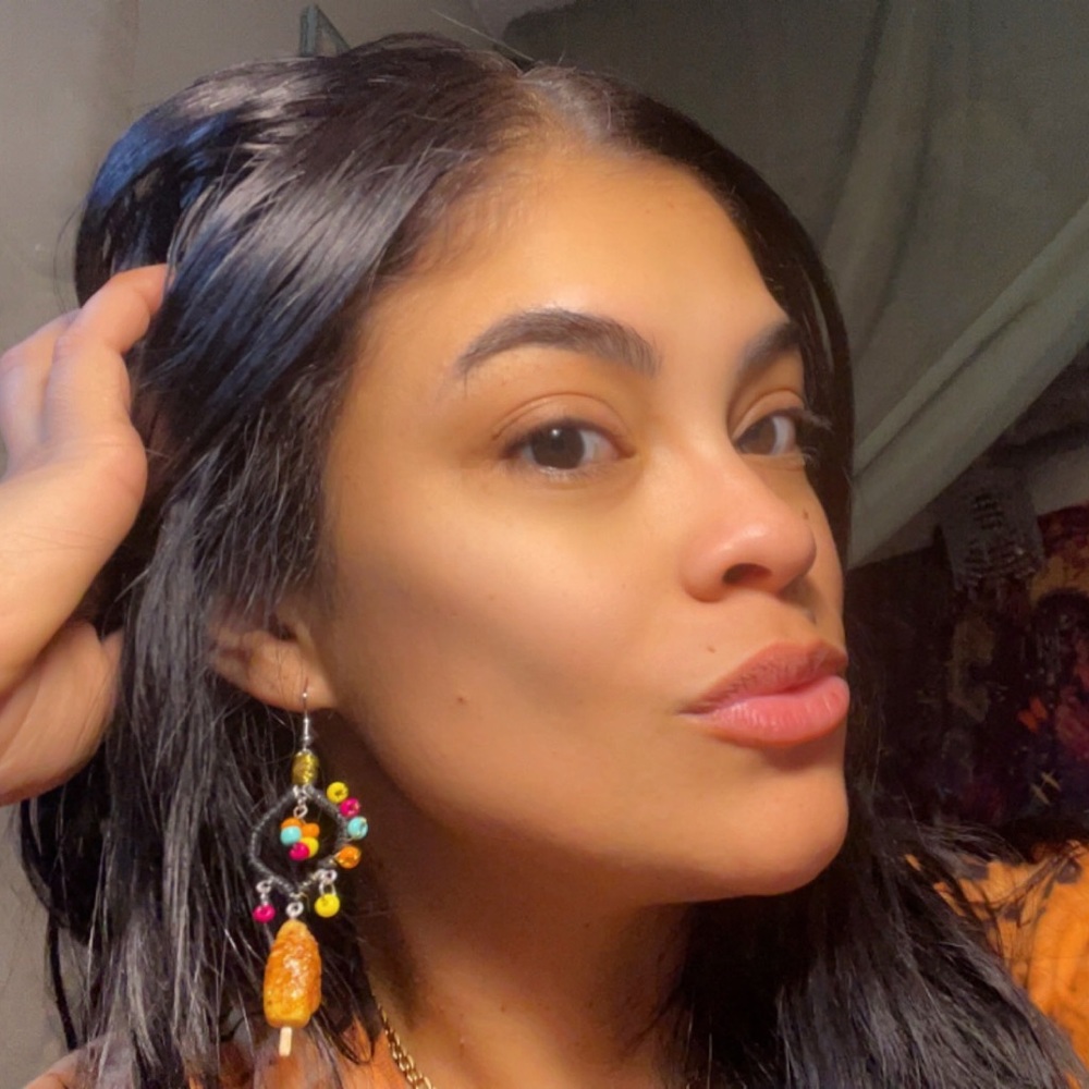 Meet your Posher, Sulema